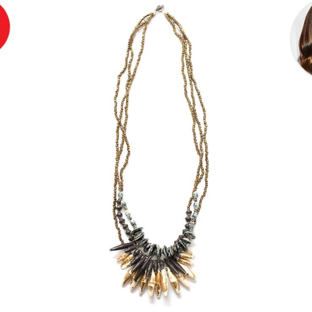 31 Bits “Storyteller” Teng Yue Necklace